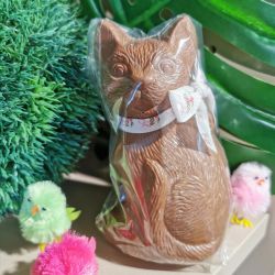 CHAT Chocolat au lait  180grs (garni)