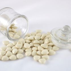 Dragées Mini Coeur Ecru 450grs